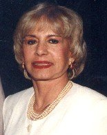 C�lia C�mara (falecida em 1998) integrava as diretorias das afiliadas Associa��o da Imprensa do Distrito Federal e Associa��o Goiana de Imprensa. Foi Vice-Presidente das Organiza��es Jaime C�mara (O Popular, Jornal de Bras�lia, TV Anhanguera e dezenas de outros ve�culos de comunica��o distribu�dos por Bras�lia, Goi�s e Tocantins).