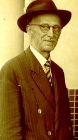O fundador da Faibra-Fenai, Jornalista Edgard Leuenroth (1881-1968), na D�cada de 1950